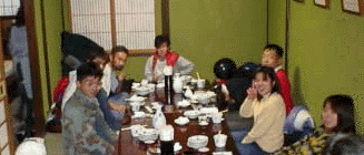 ���H����