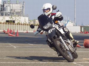 ��������_�J�[���ŋC���\���I