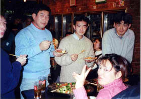 �����ɌQ����E�E�E